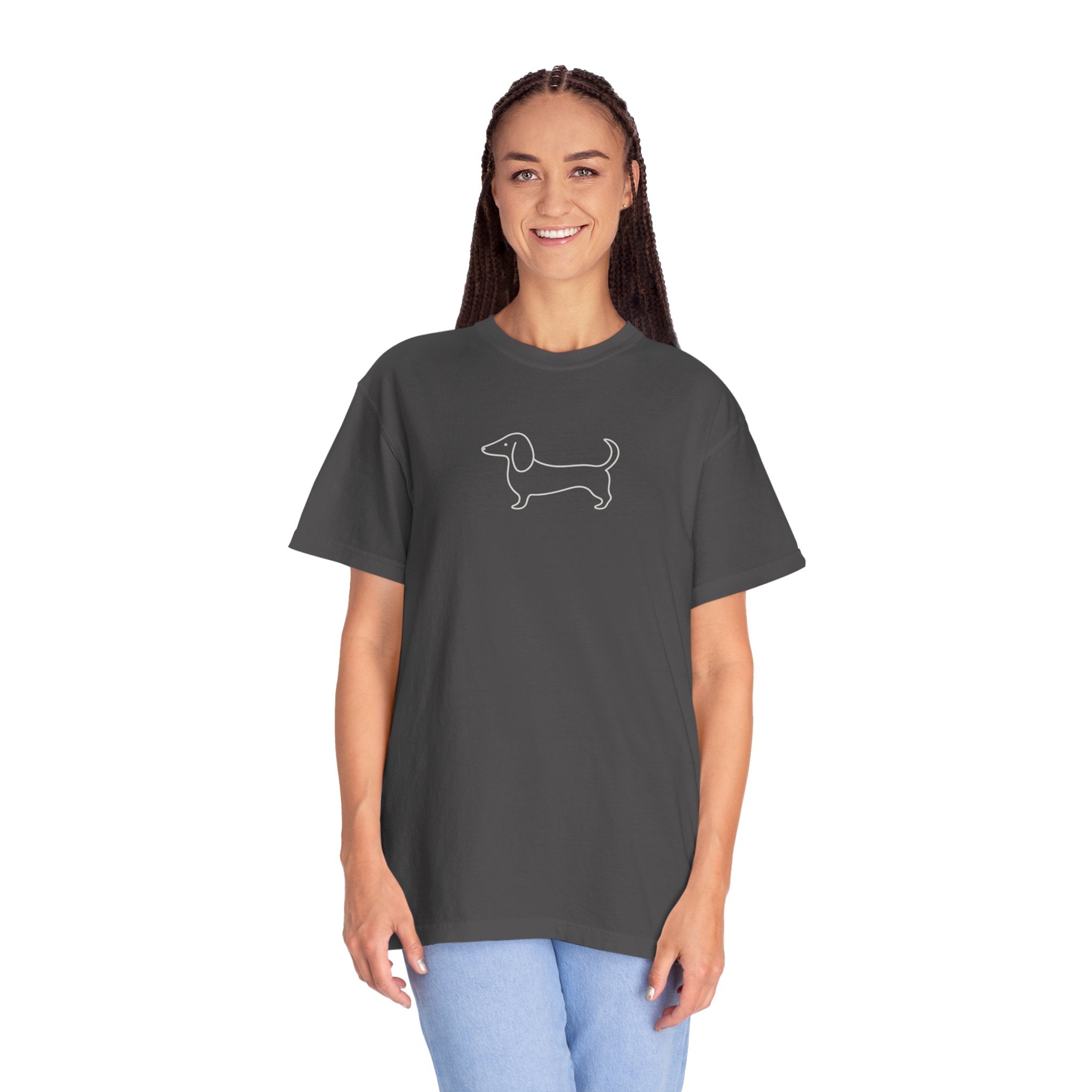 Dachshund Outline Tee — Minimal Dog Lover T-Shirt