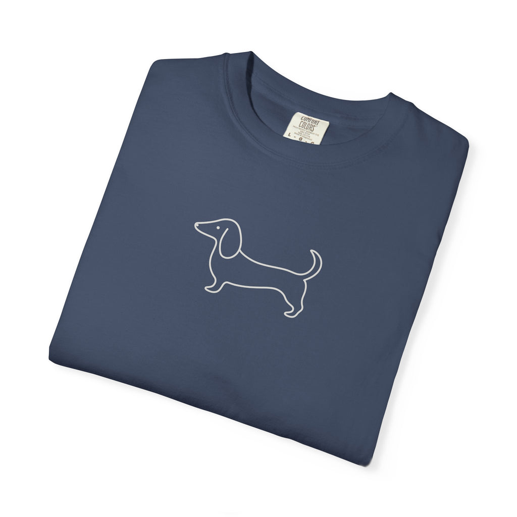 Dachshund Outline Tee — Minimal Dog Lover T-Shirt