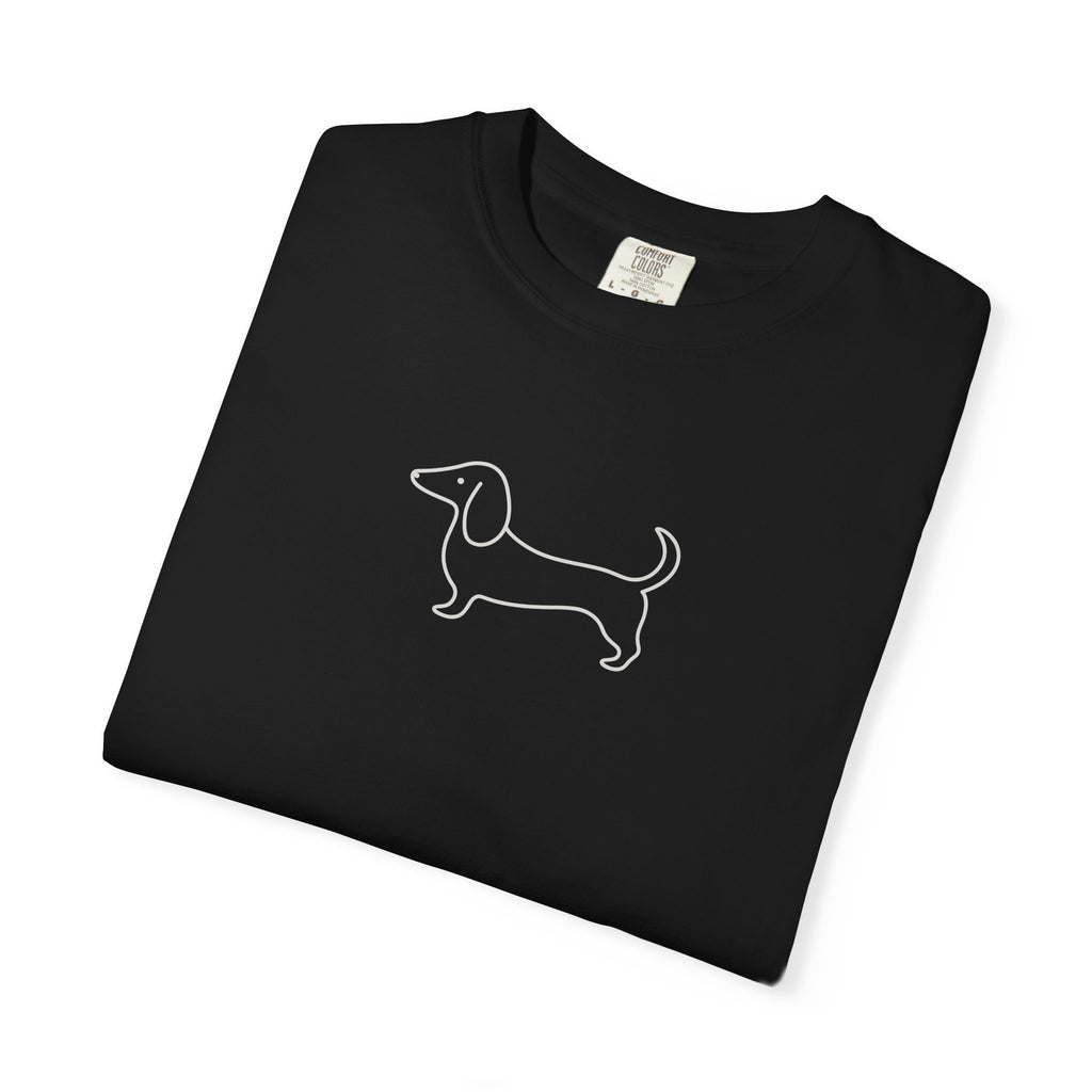 Dachshund Outline Tee — Minimal Dog Lover T-Shirt