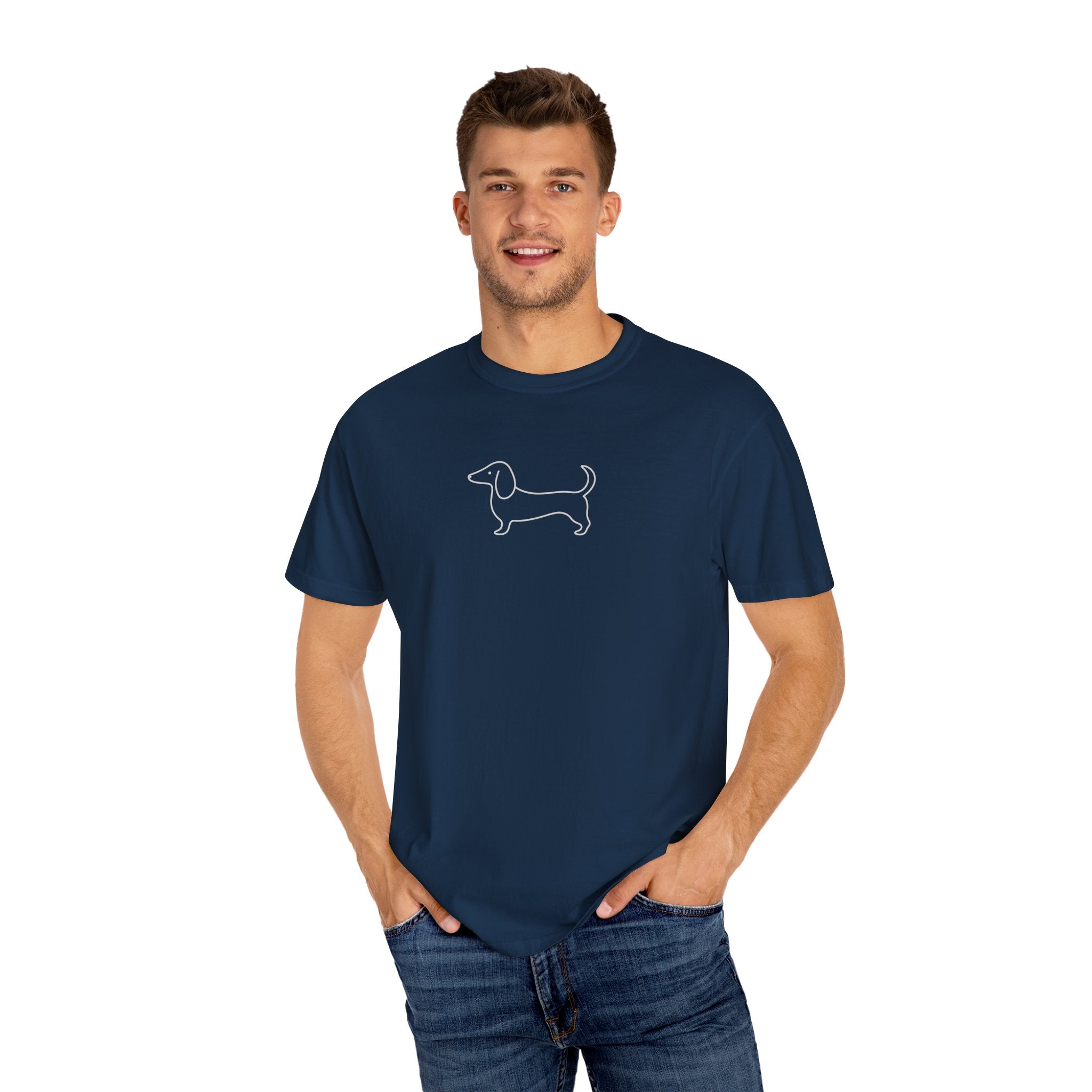 Dachshund Outline Tee — Minimal Dog Lover T-Shirt